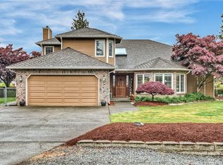 3306 204th Avenue Ct E, Lake Tapps, WA 98391