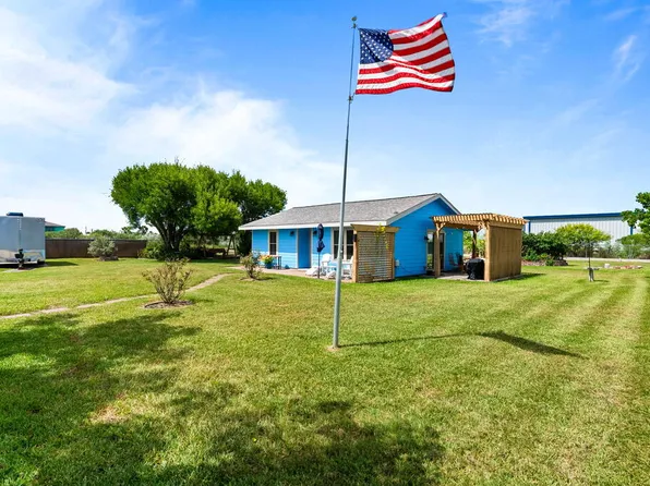 105D Rattlesnake Point Rd, Rockport, TX 78382