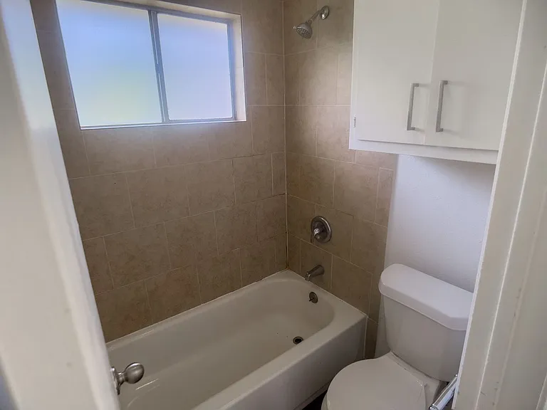 2627 Jones Rd — Photo 6
