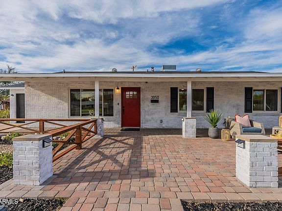 2nd image of 3050 E HIGHLAND Avenue