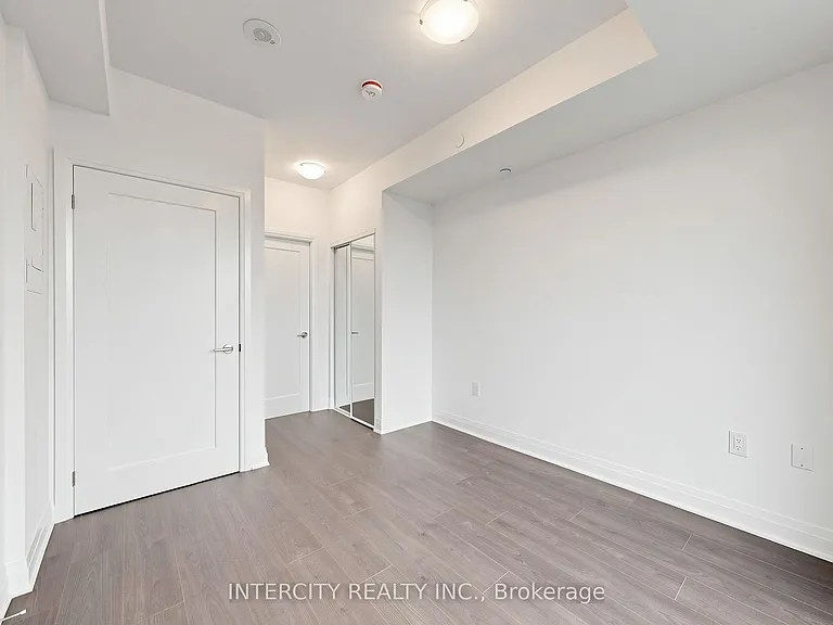 700 Sheppard Ave W #616 — Photo 11