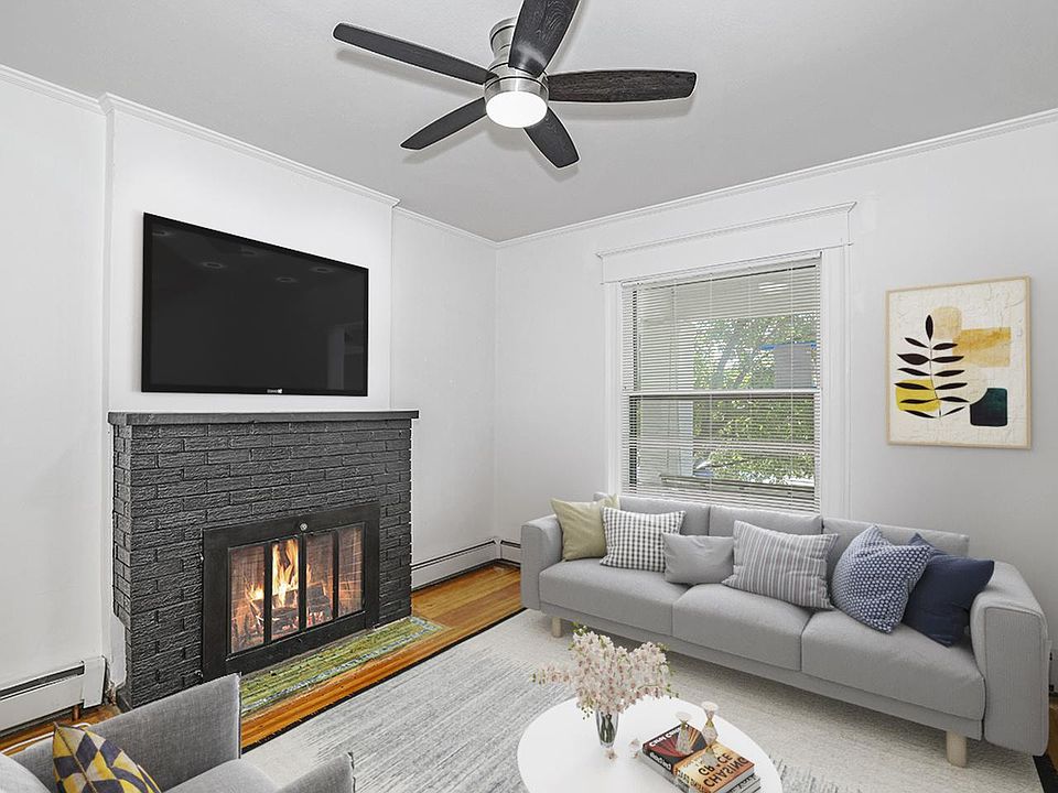 This image shows a virtually furnished space. This space come unfurnished.