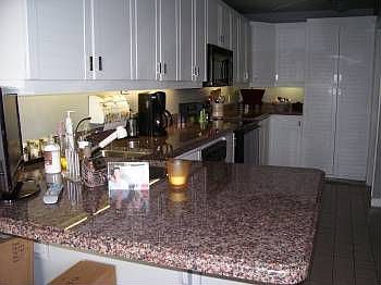 4th image of 774 S Village Cir