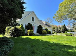 14 Black Loch Dr, Harwich, MA 02645
