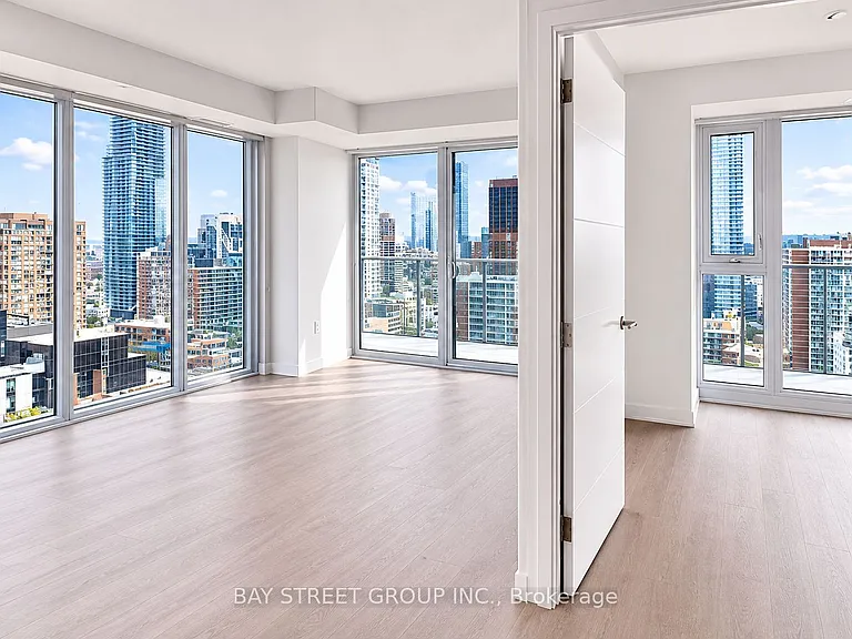 50 Wellesley St E #3102 — Photo 3