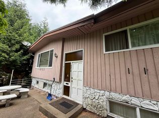 3570 Douglas Rd, Burnaby, BC V5G3P4