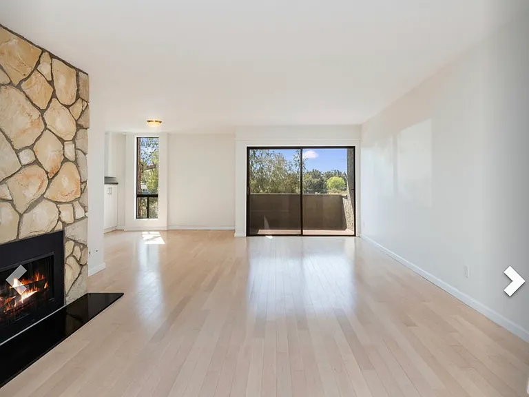 16169 W Sunset Blvd #201 — Photo 3