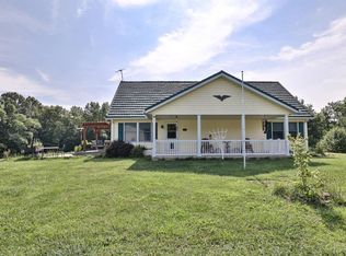 2863 Davis Rd, Bethel, OH 45106