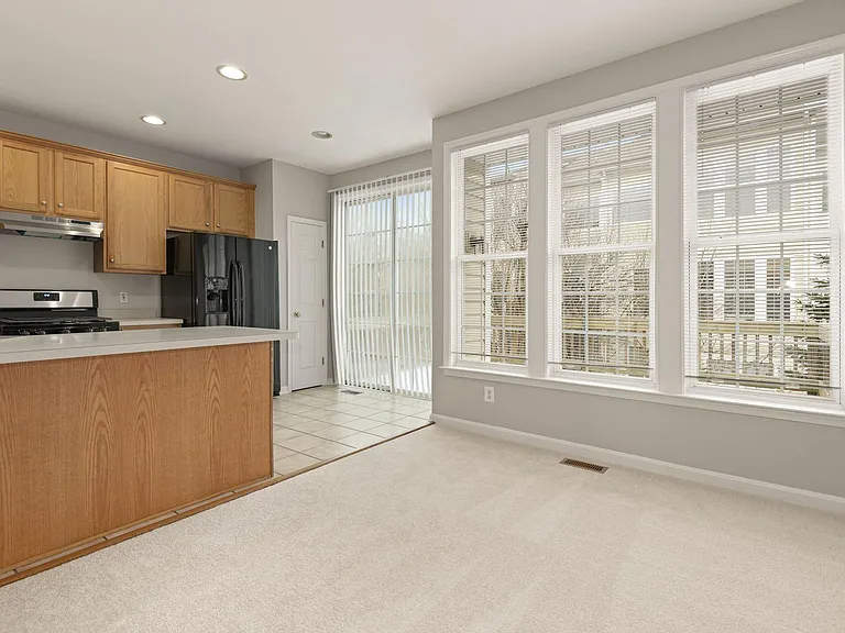 5192 Fiery Dawn Ct — Photo 6