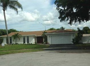 1660 NW 193rd St, Miami, FL 33169