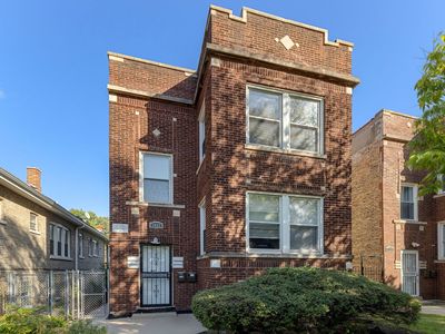 7825 S Loomis Blvd, Chicago, IL, 60620