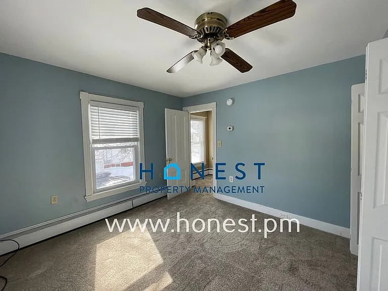 12 Hunt St #1 — Photo 20