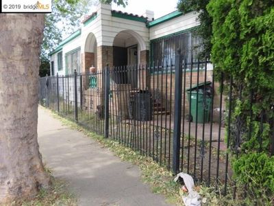 2401 64th Ave, Oakland, CA, 94605