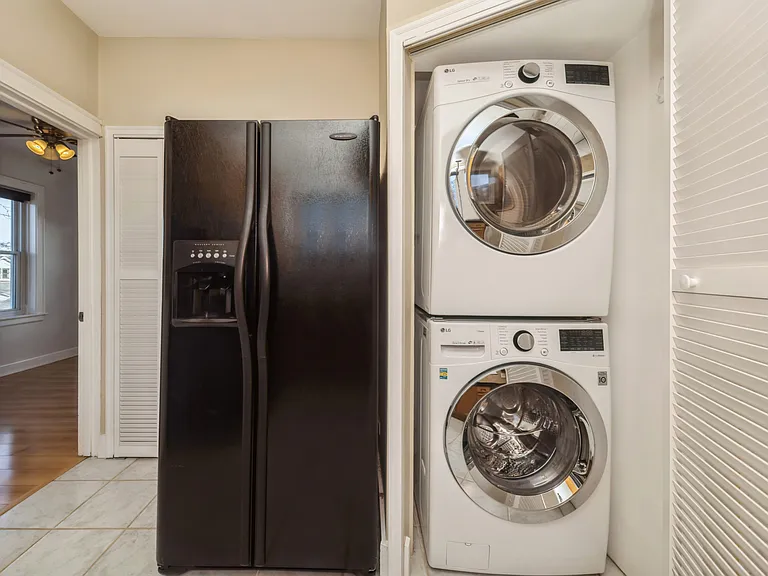 5736 N Richmond St #2 — Photo 9