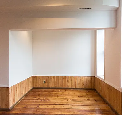 Rented by Marjorie Thompson, LREB | media 7