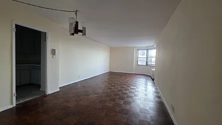 70-25 Yellowstone Boulevard, #24B