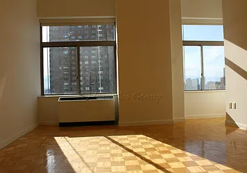 Rented by Bouklis Group