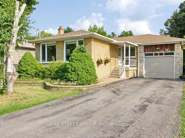 324 Elmwood Ave, Richmond Hill, ON L4C 1L8