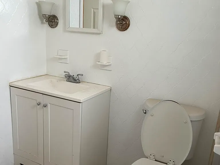38 Edison St #3 — Photo 3