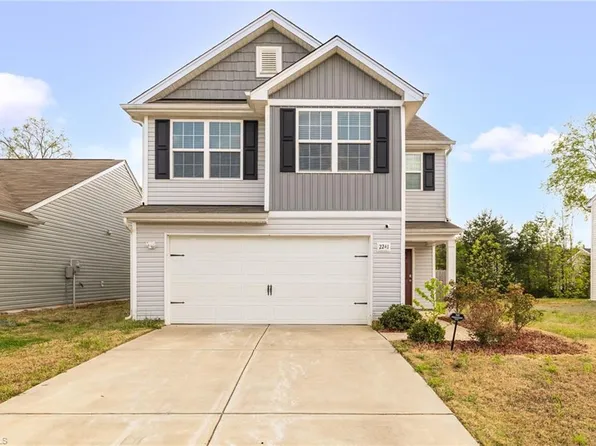2241 Balmore Ave, Greensboro, NC 27405