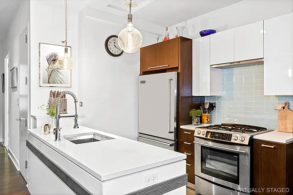 Sold by Douglas Elliman | media 17