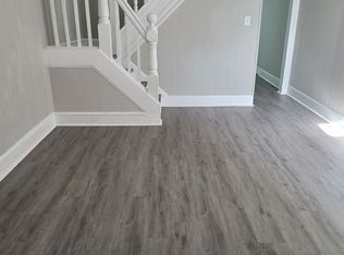 921 Appleton St, Baltimore, MD 21217
