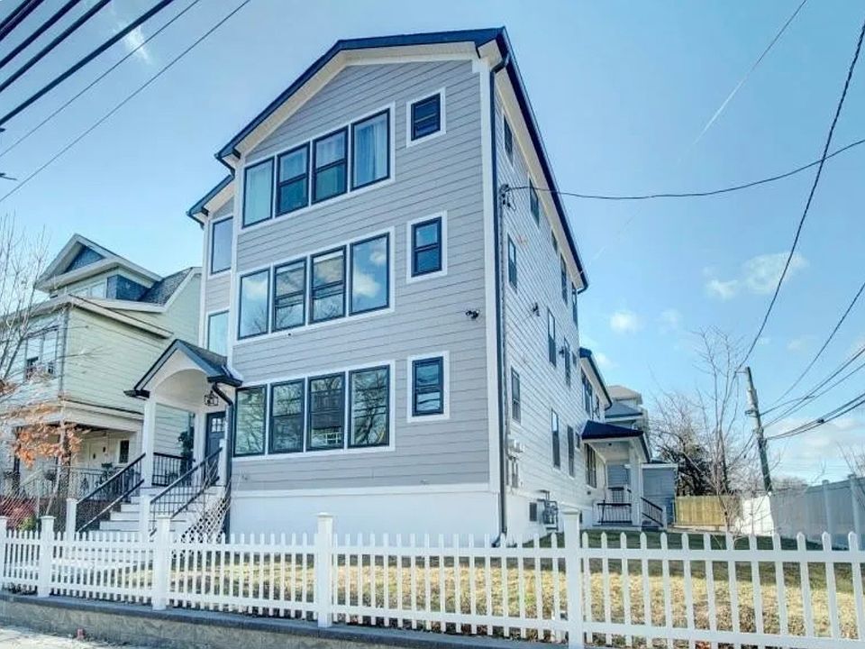 1st image of 87-89 N Munn Ave #1