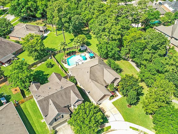 4th image of 12302 Yukon Valley Ln