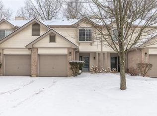 8504 Timber Park Dr, Washington Township, OH 45458
