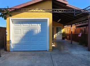 9722 Holmes Ave, Los Angeles, CA 90002