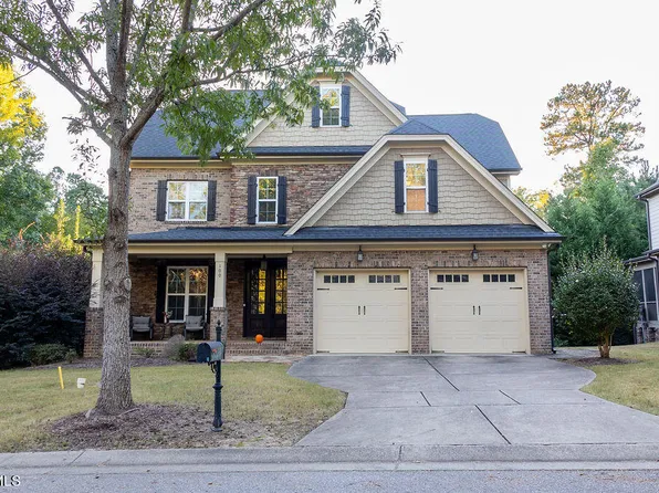 100 Roseberry Way, Holly Springs, NC 27540