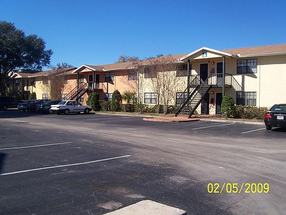 2nd image of 206 Pine Tulip Ct APT 202