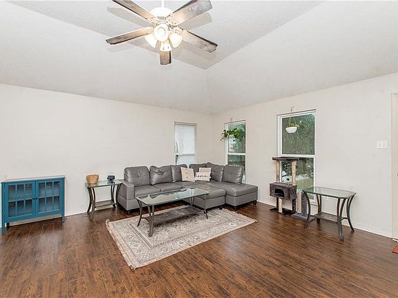 3rd image of 70408 3rd St