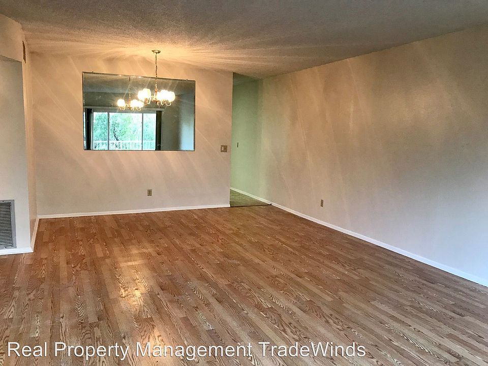 1st image of 2403 Finlandia Ln APT 49