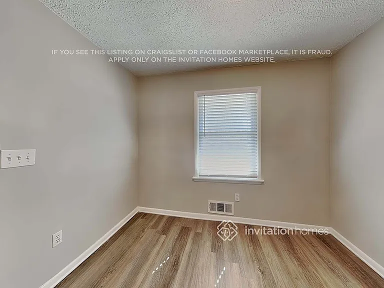 4172 Renfrew Ct SW — Photo 5