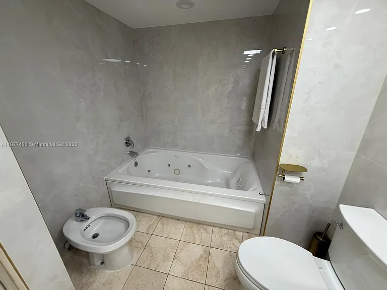 17375 Collins Ave #804 — Photo 10