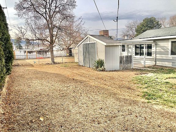 4th image of 2307 Duportail St