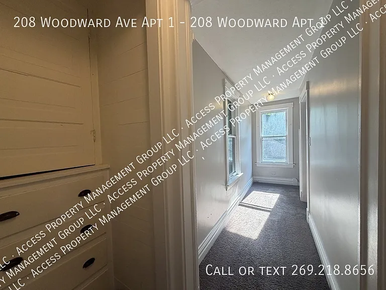 208 Woodward Ave #1 — Photo 6