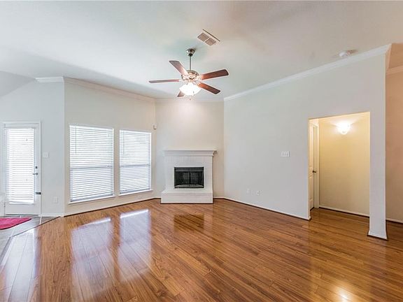 3rd image of 1232 Galicia Ln