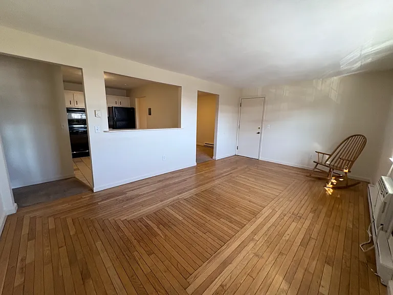 740 Central St #H21 — Photo 8