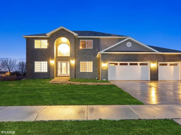 1293 77th Pl, Merrillville, IN 46410