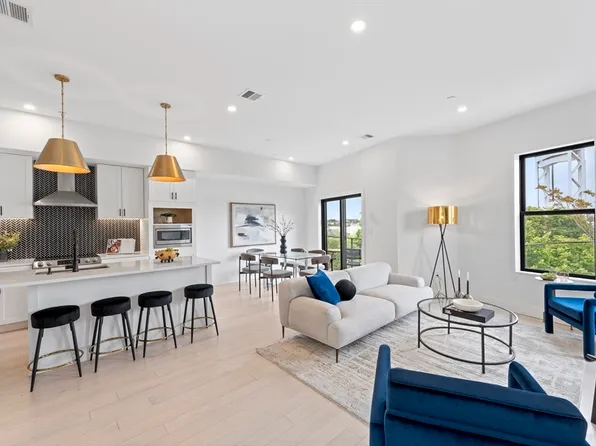 7 Wordsworth St #Penthouse 6, East Boston, MA 02128