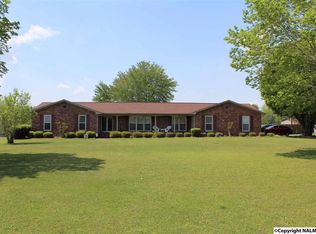 616 Hunter Rd, Hazel Green, AL 35750