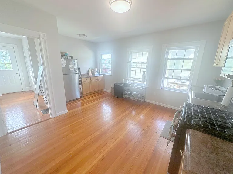 251 Arlington St #2 — Photo 1
