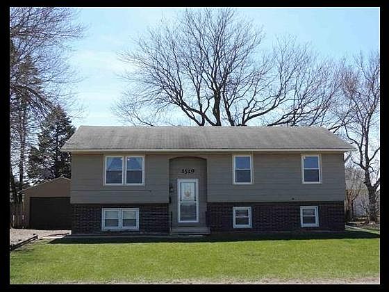 1st image of 1519 Oakwood Dr