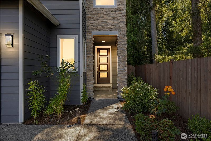 2nd image of 18314 17th Avenue W