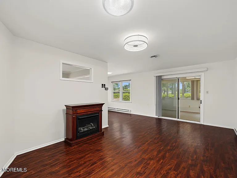 22 Higgins Ct — Photo 9