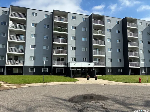 20 Kleisinger Crescent #207, Regina, SK S4R 7M3