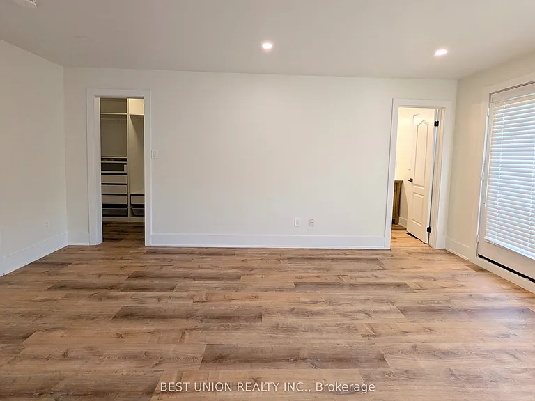 1596 Brandy Ct — Photo 23