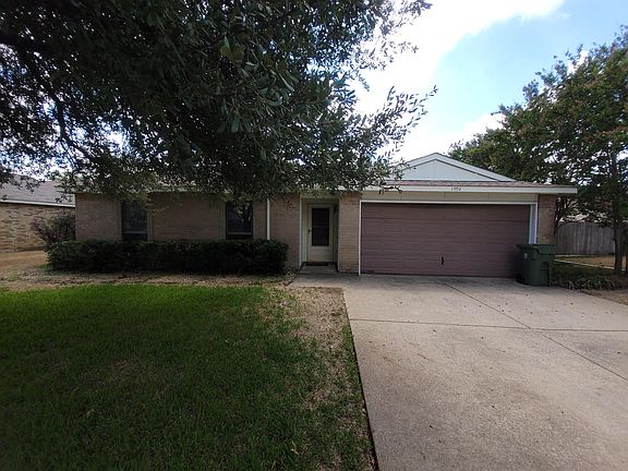 5th image of 1904 San Saba Ln